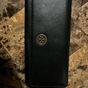 Tory Burch wallet